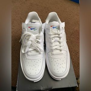 Women’s size 9 Nike air forces